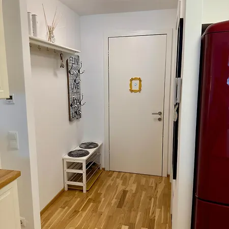 Gartenwohnung 300m Zum Sonnenterrasse