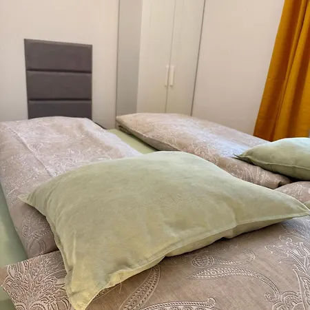 Gartenwohnung 300m Zum Sonnenterrasse Apartment Portschach am Woerthersee